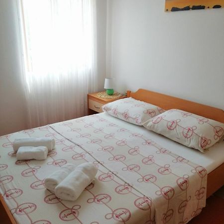Apartments Nice View Крк Екстер'єр фото