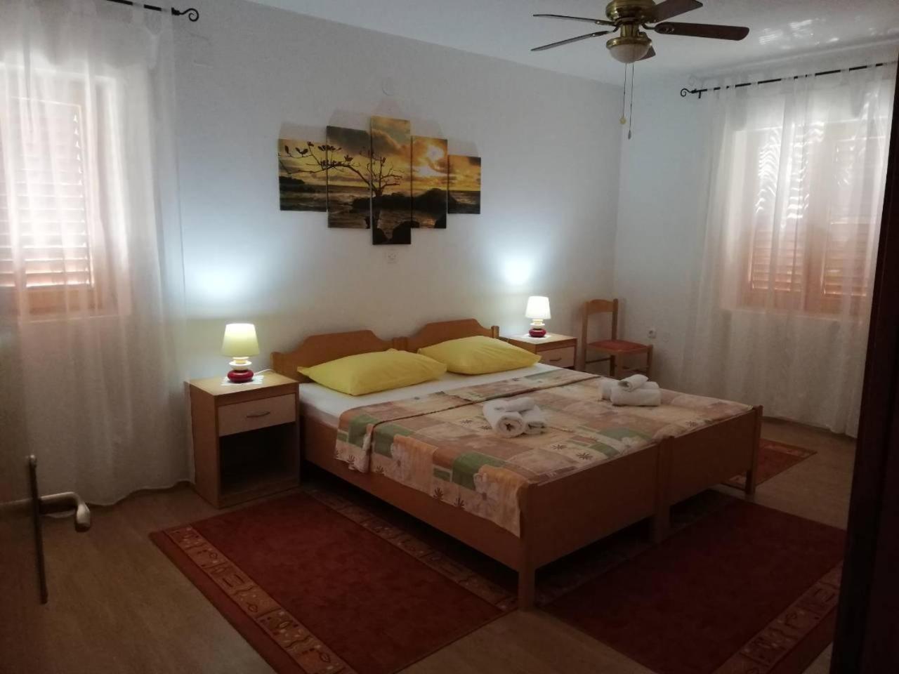 Apartments Nice View Крк Екстер'єр фото